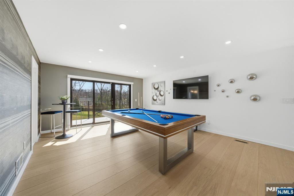 55 Oxford Drive, Tenafly, NJ, 07670