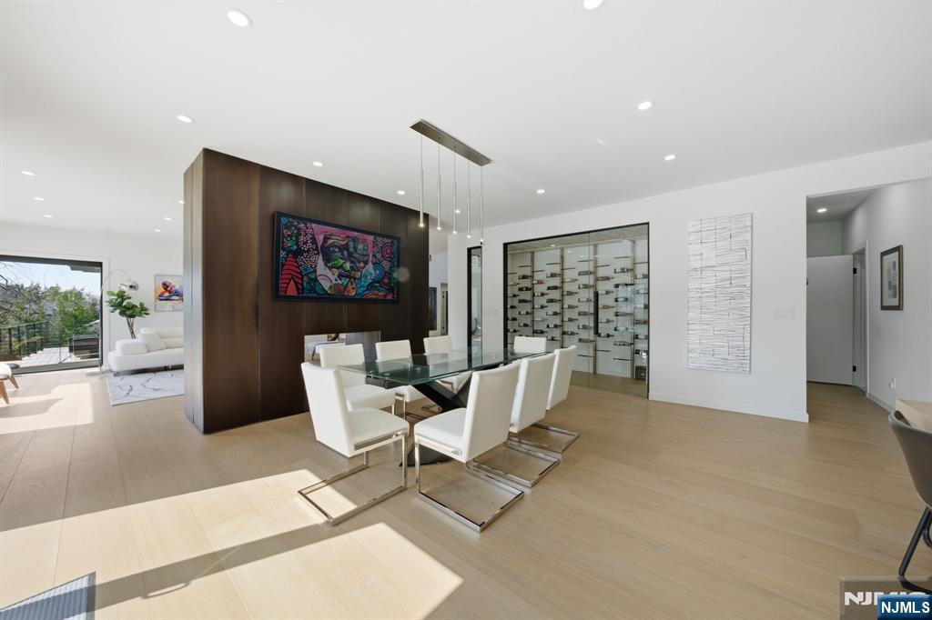 55 Oxford Drive, Tenafly, NJ, 07670