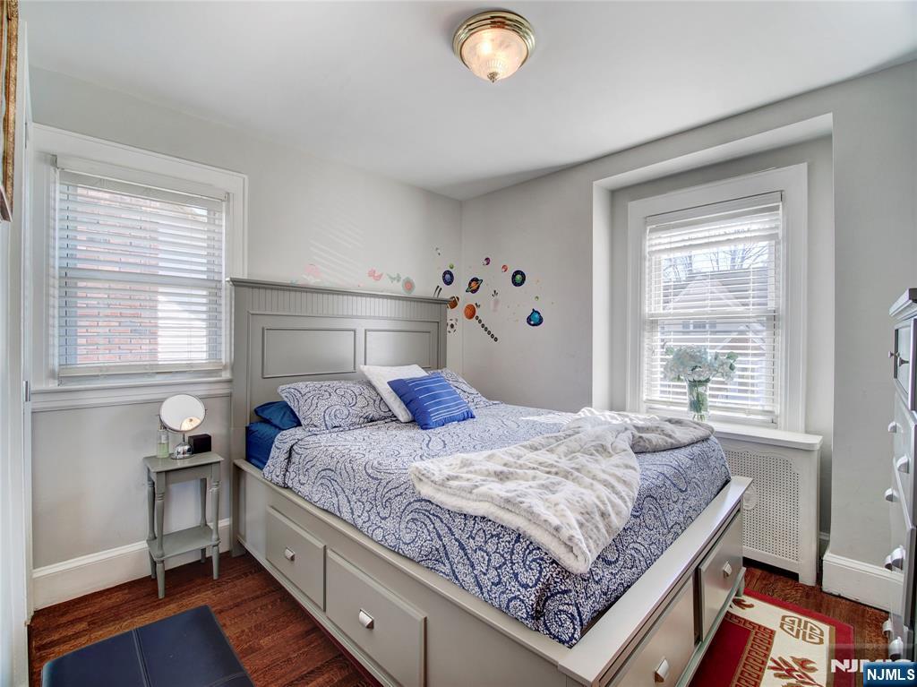 569 Monroe Place