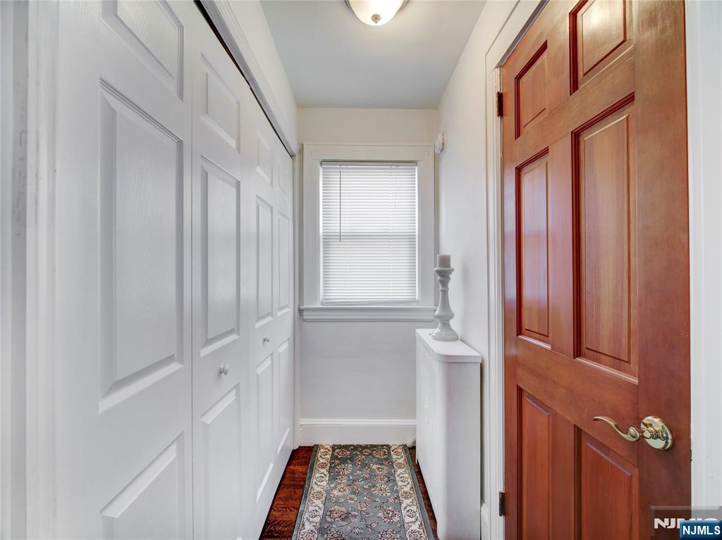 569 Monroe Place