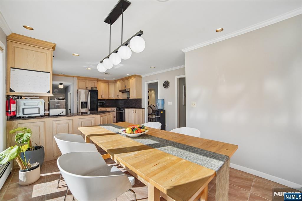 7 Royal Park Terrace, Hillsdale, NJ, 07642