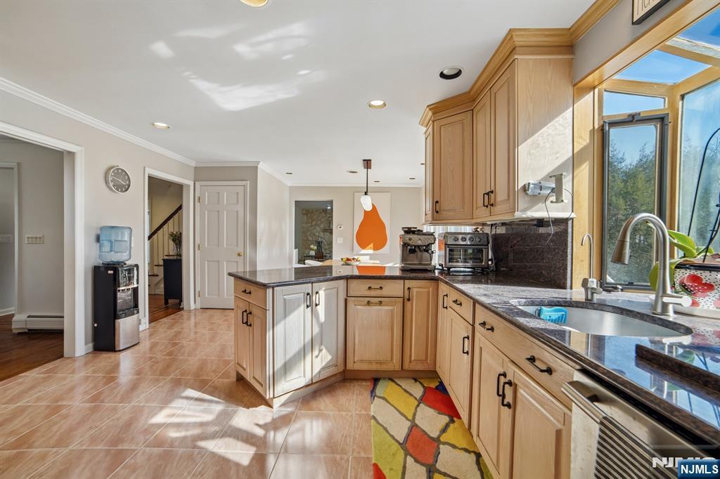 7 Royal Park Terrace, Hillsdale, NJ, 07642