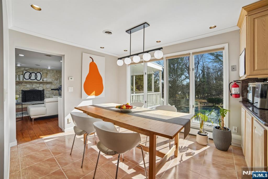 7 Royal Park Terrace, Hillsdale, NJ, 07642