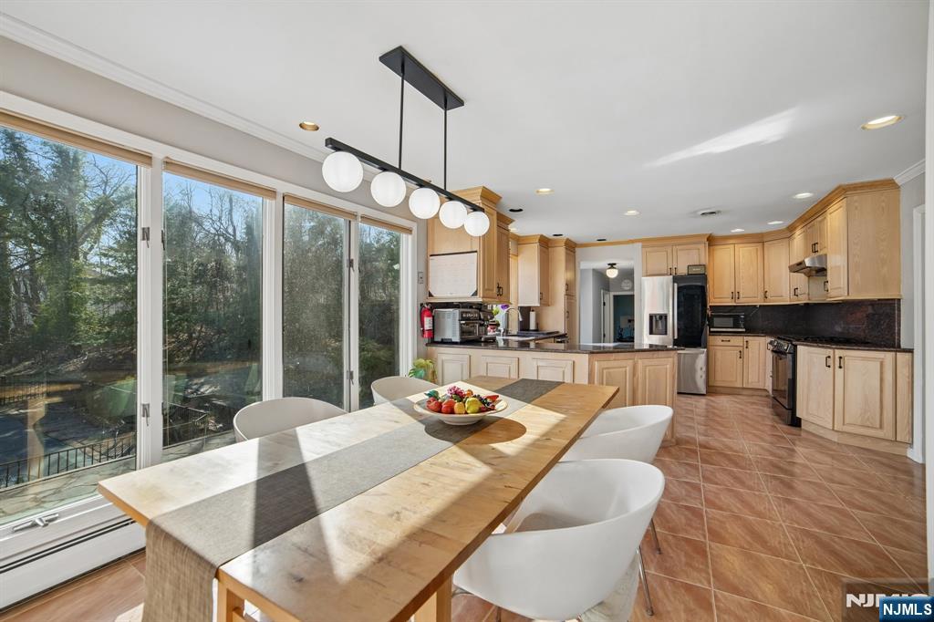 7 Royal Park Terrace, Hillsdale, NJ, 07642