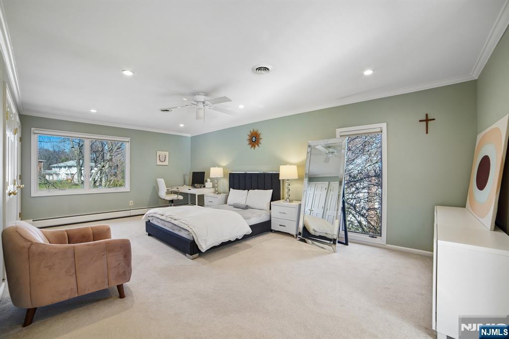 7 Royal Park Terrace, Hillsdale, NJ, 07642