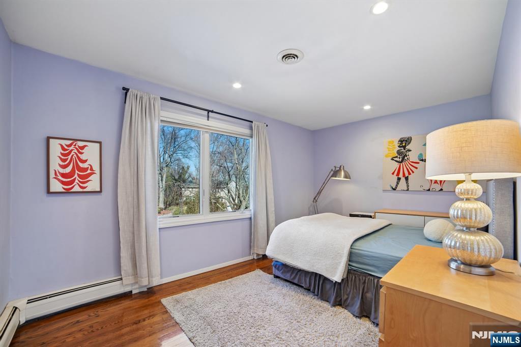 7 Royal Park Terrace, Hillsdale, NJ, 07642