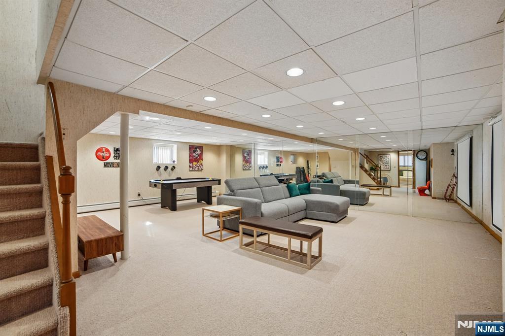 7 Royal Park Terrace, Hillsdale, NJ, 07642