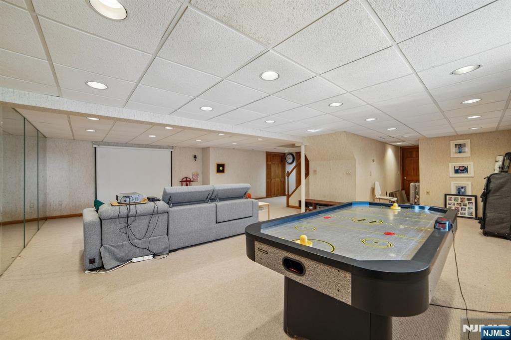 7 Royal Park Terrace, Hillsdale, NJ, 07642