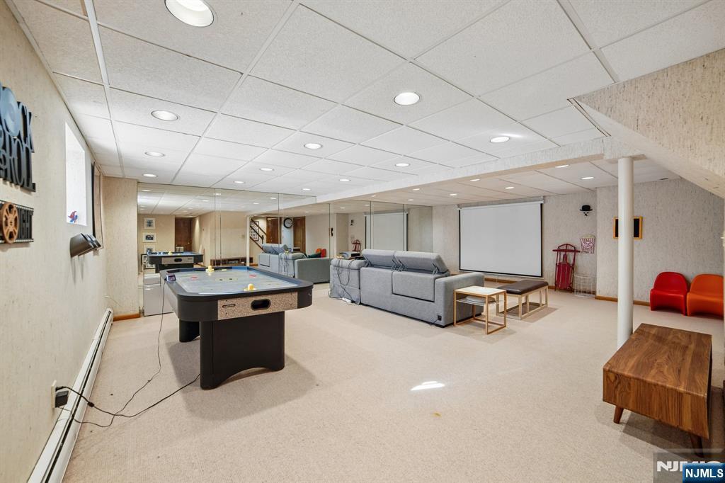 7 Royal Park Terrace, Hillsdale, NJ, 07642