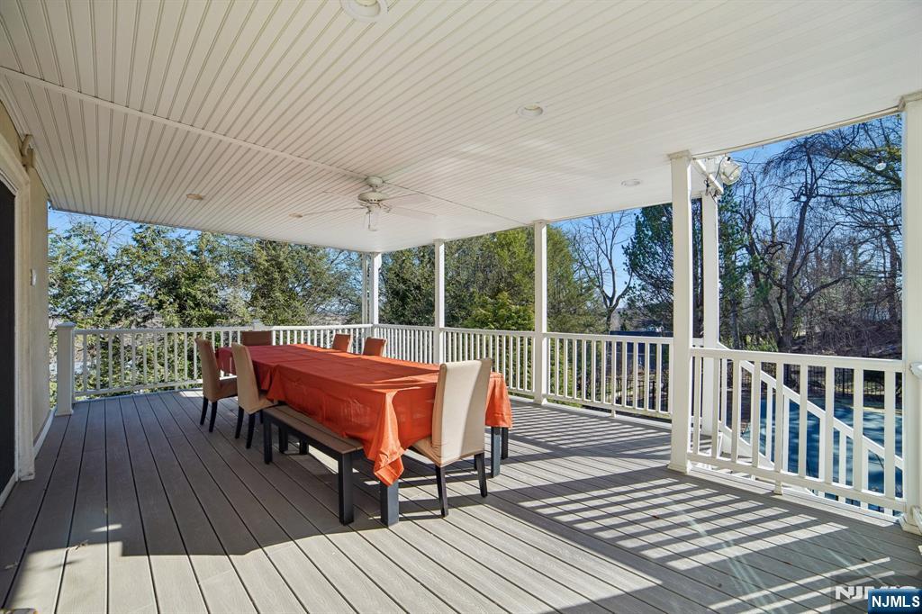 7 Royal Park Terrace, Hillsdale, NJ, 07642