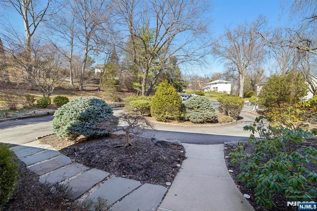 7 Royal Park Terrace, Hillsdale, NJ, 07642