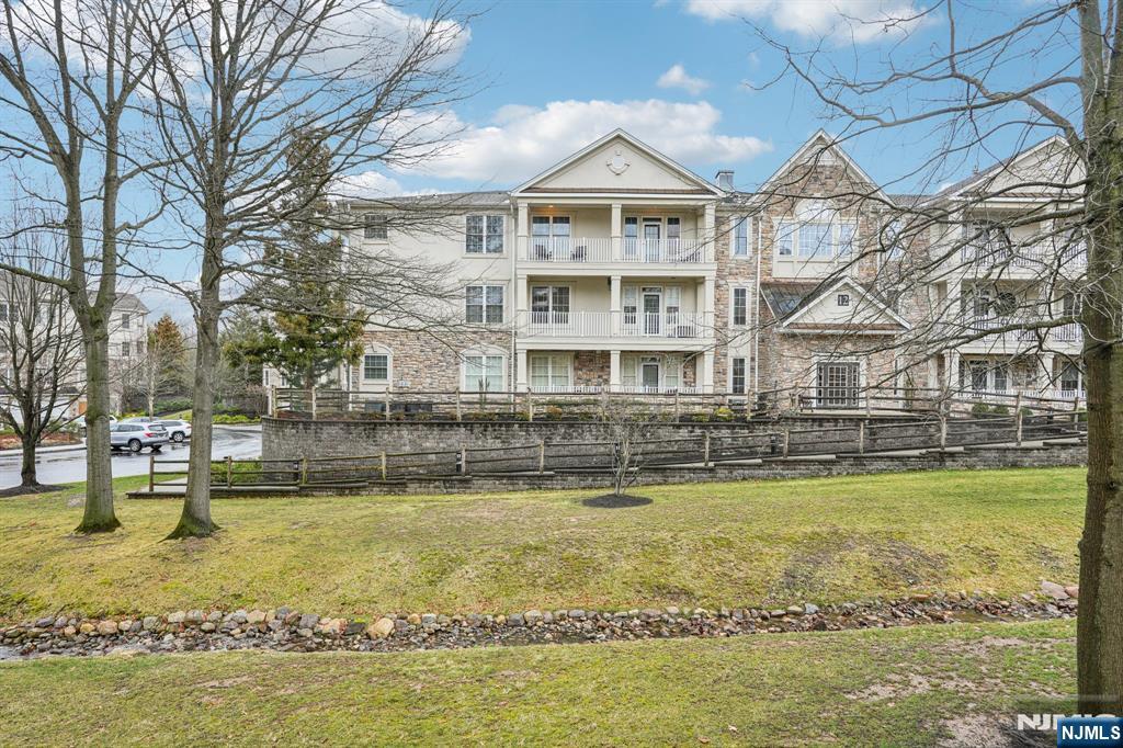 1209 Holly Lane #141