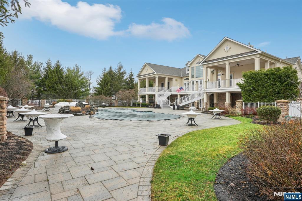 1209 Holly Lane #141