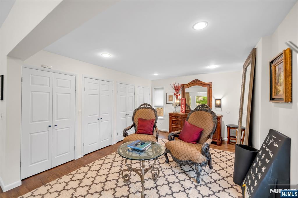 37 Berkshire Road, Woodcliff Lake, NJ, 07677