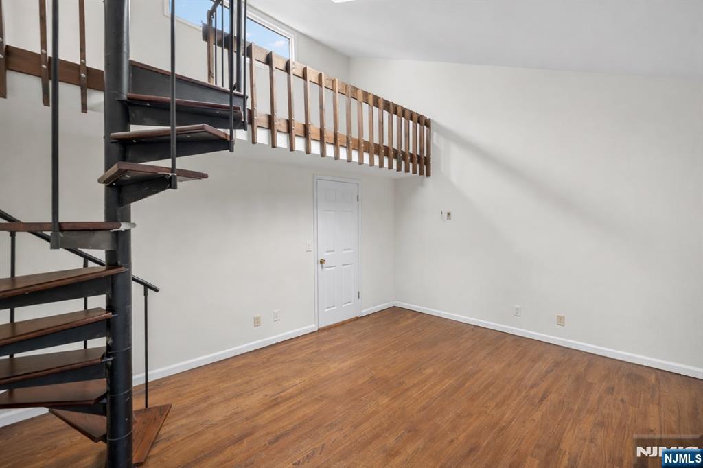 37 Berkshire Road, Woodcliff Lake, NJ, 07677