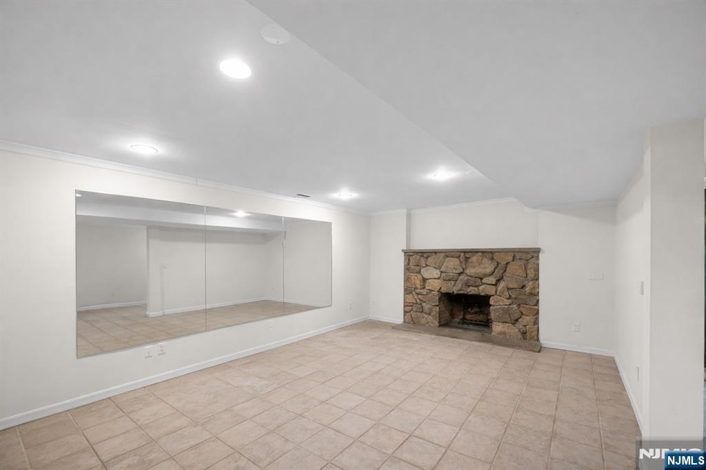 37 Berkshire Road, Woodcliff Lake, NJ, 07677