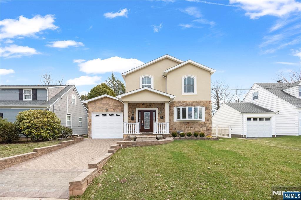 585 Mount Prospect Avenue - Photo 2