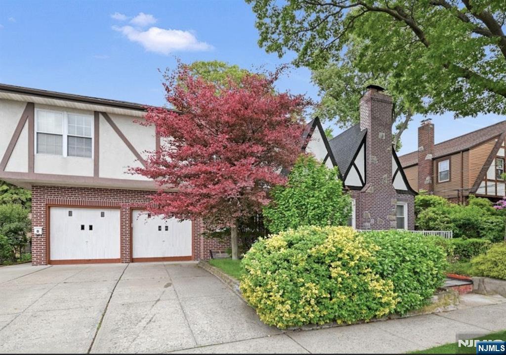 497 Oakdene Avenue - Photo 2