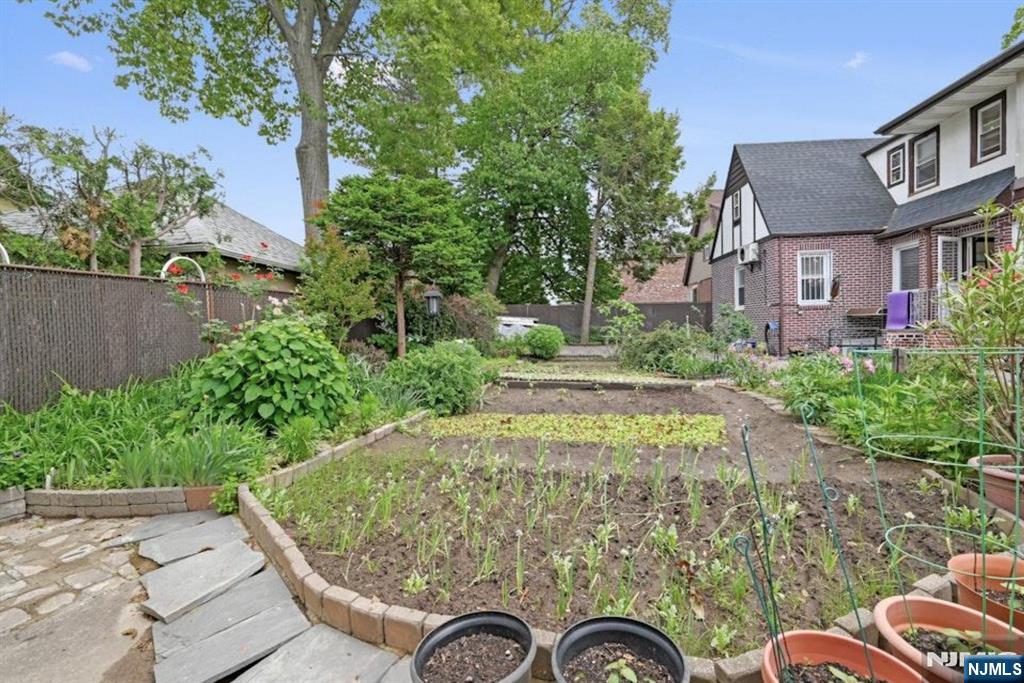 497 Oakdene Avenue - Photo 3