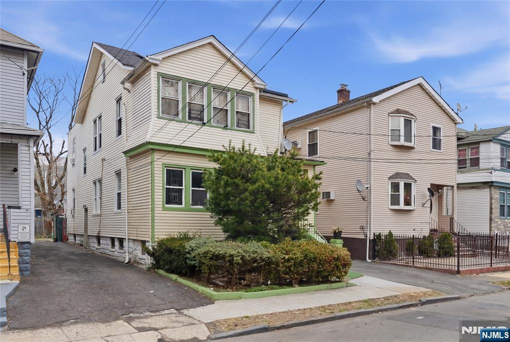 180 Berkshire Place, Irvington, NJ, 07111