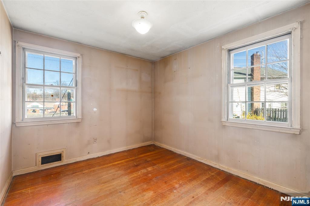 624 Scotch Plains Avenue - Photo 4