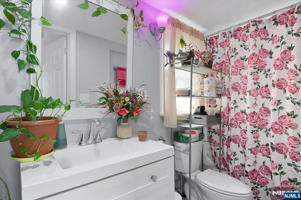 611 Stuyvesant Avenue