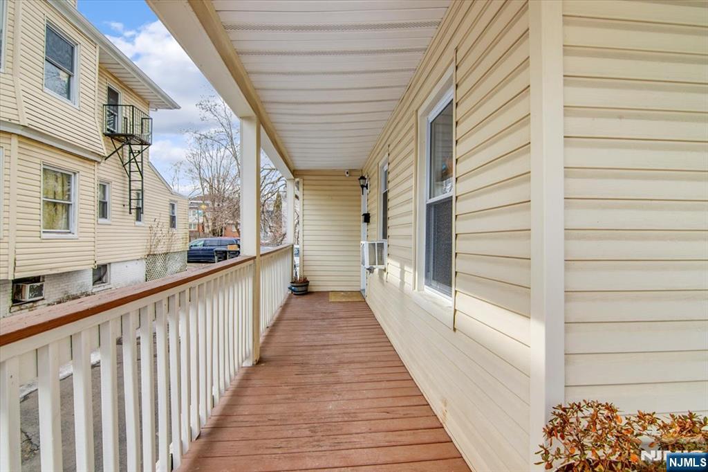 611 Stuyvesant Avenue