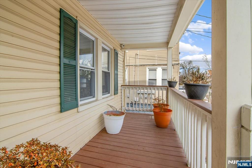 611 Stuyvesant Avenue