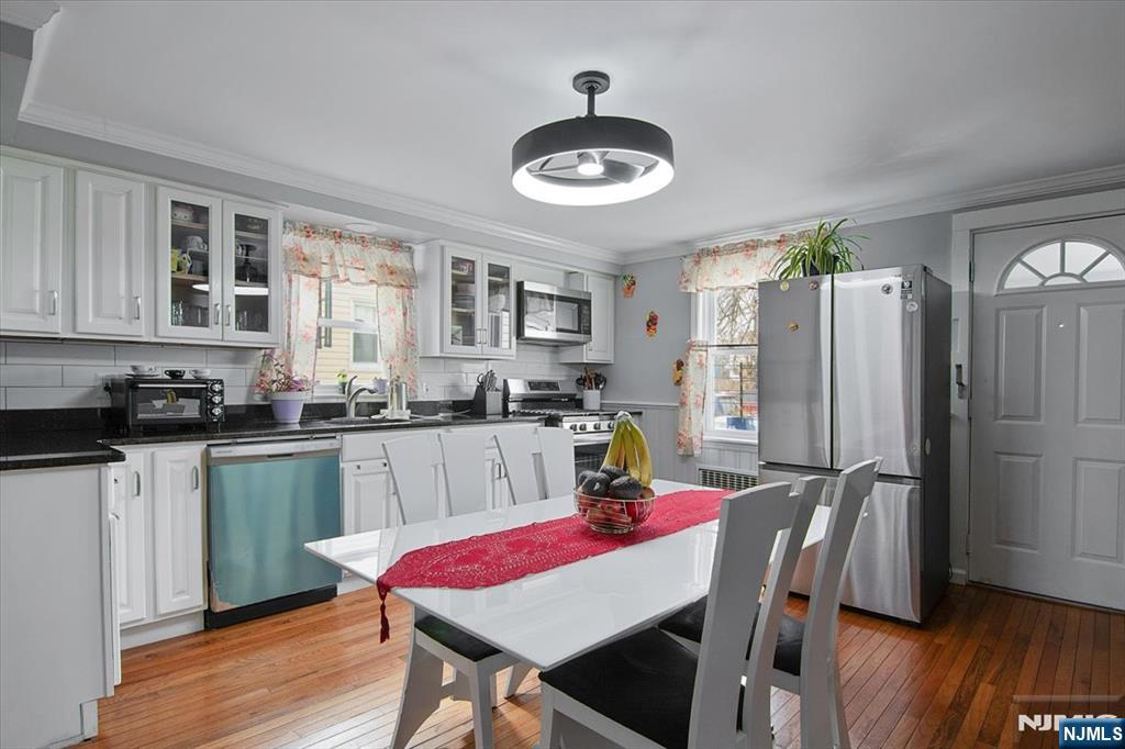 611 Stuyvesant Avenue