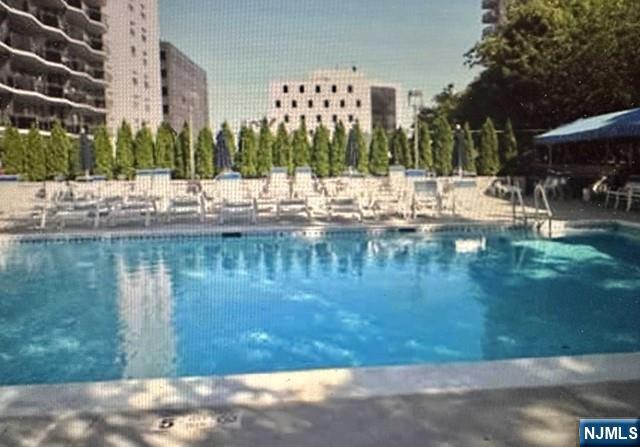 2077 Center Avenue 22H - Photo 3