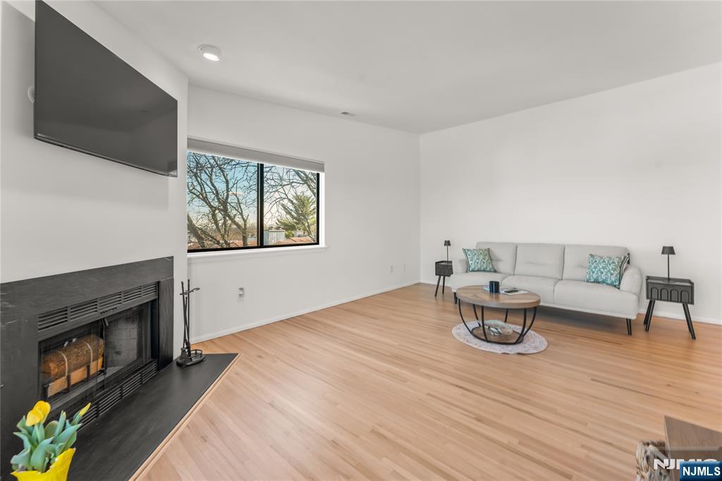 114 Pennington Avenue #T