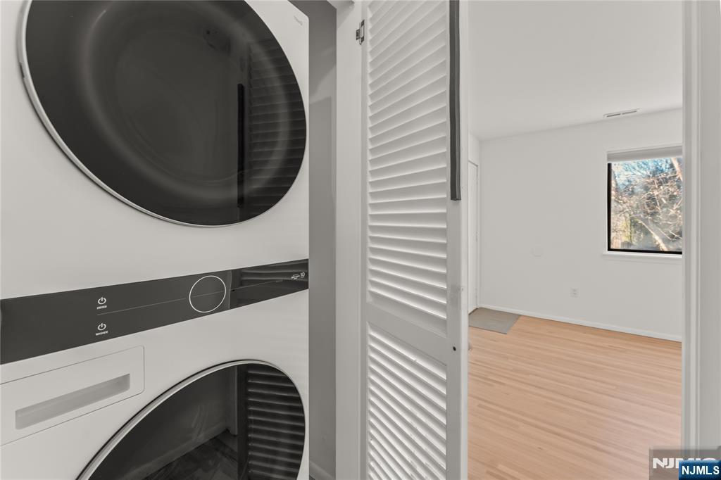 114 Pennington Avenue #T