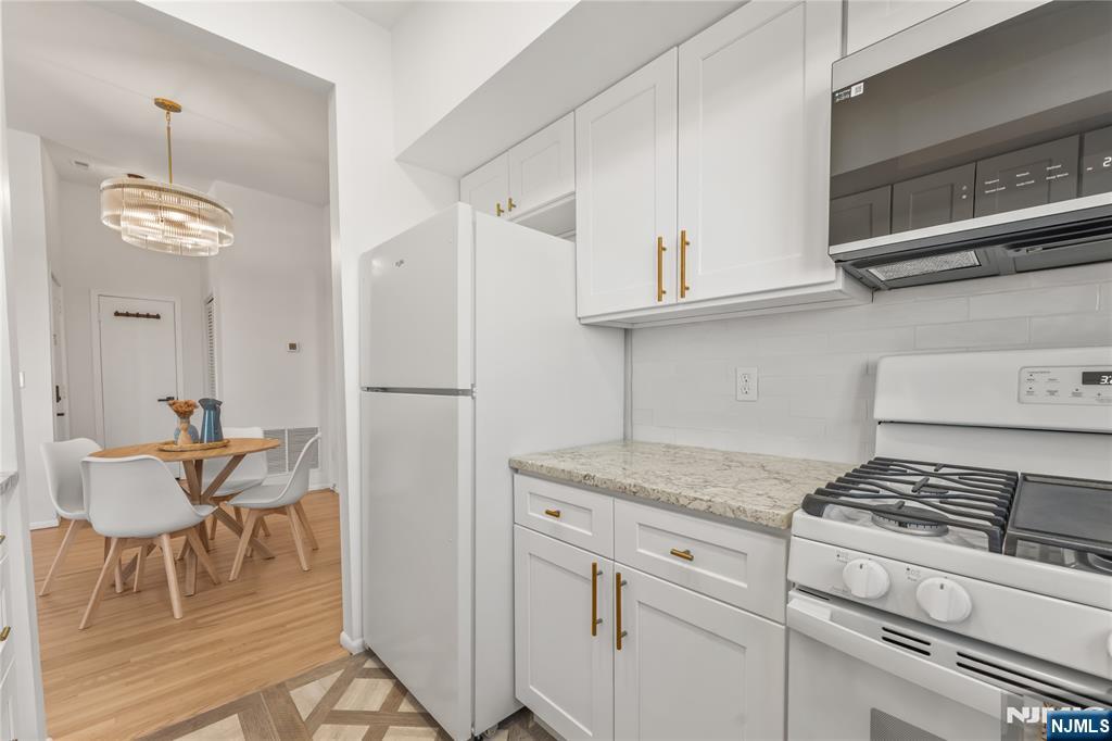 114 Pennington Avenue #T