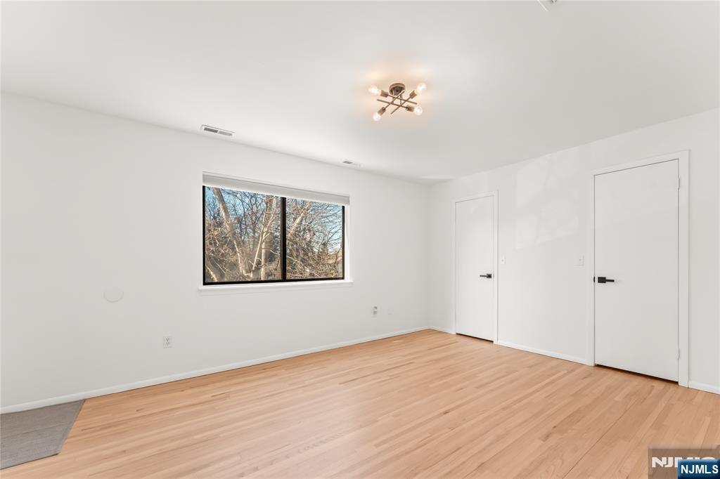 114 Pennington Avenue #T