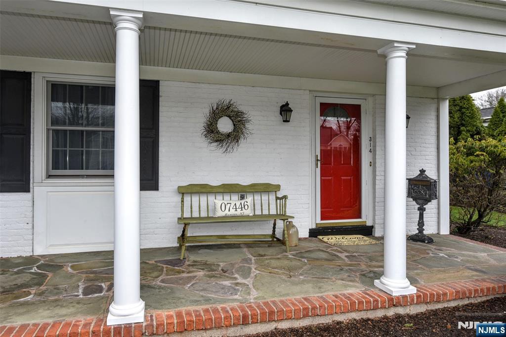 314 Canterbury Drive