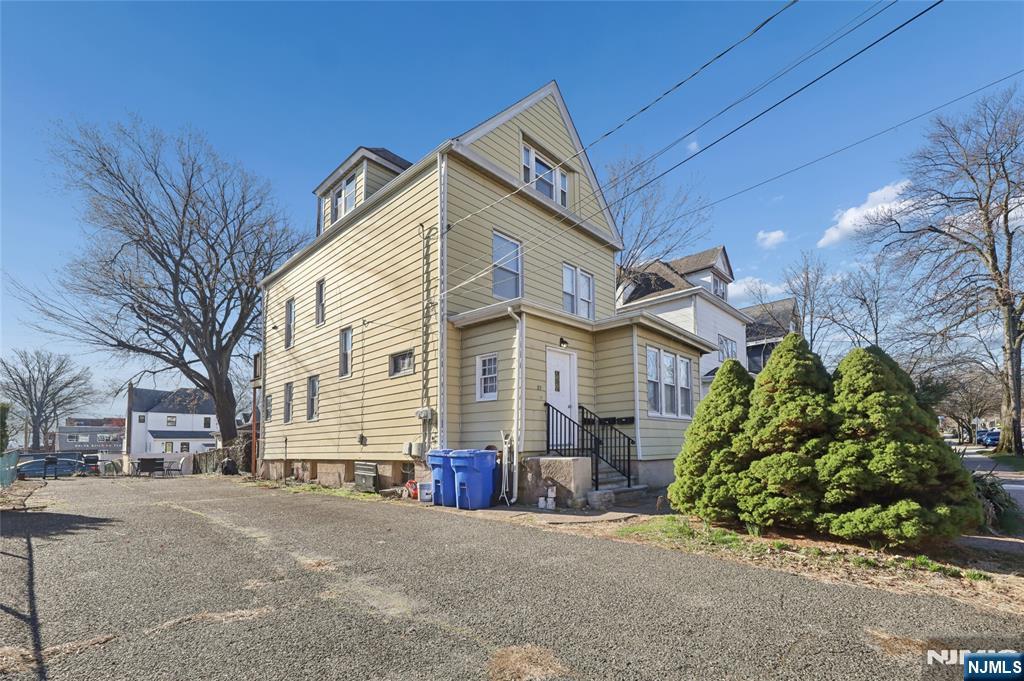 59 Home Avenue - Photo 1