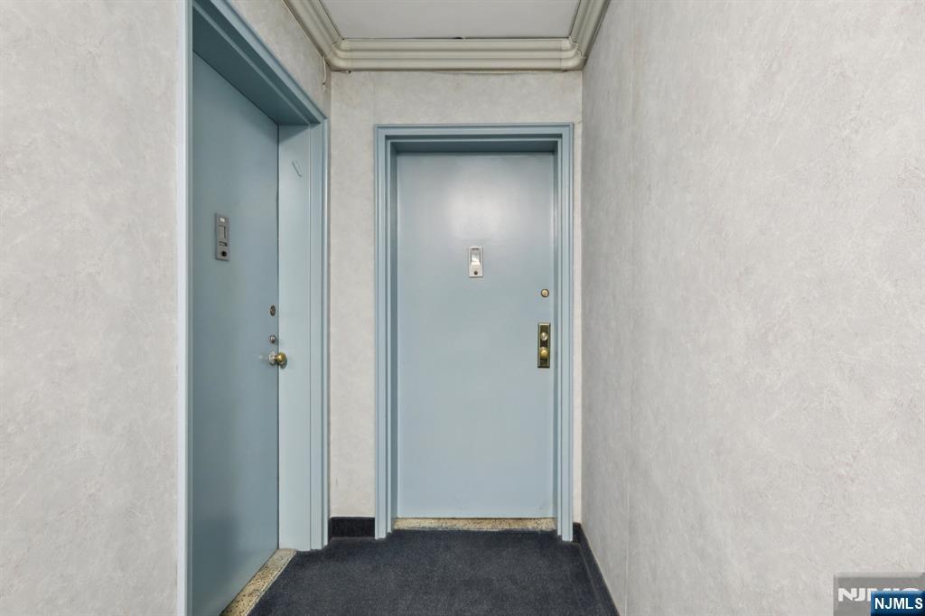 Photo 4 of Condominium at 2160 Center Ave #4N, Fort Lee, NJ 07024 | MLS# 26009960 |  | Sold on 2026-08-10