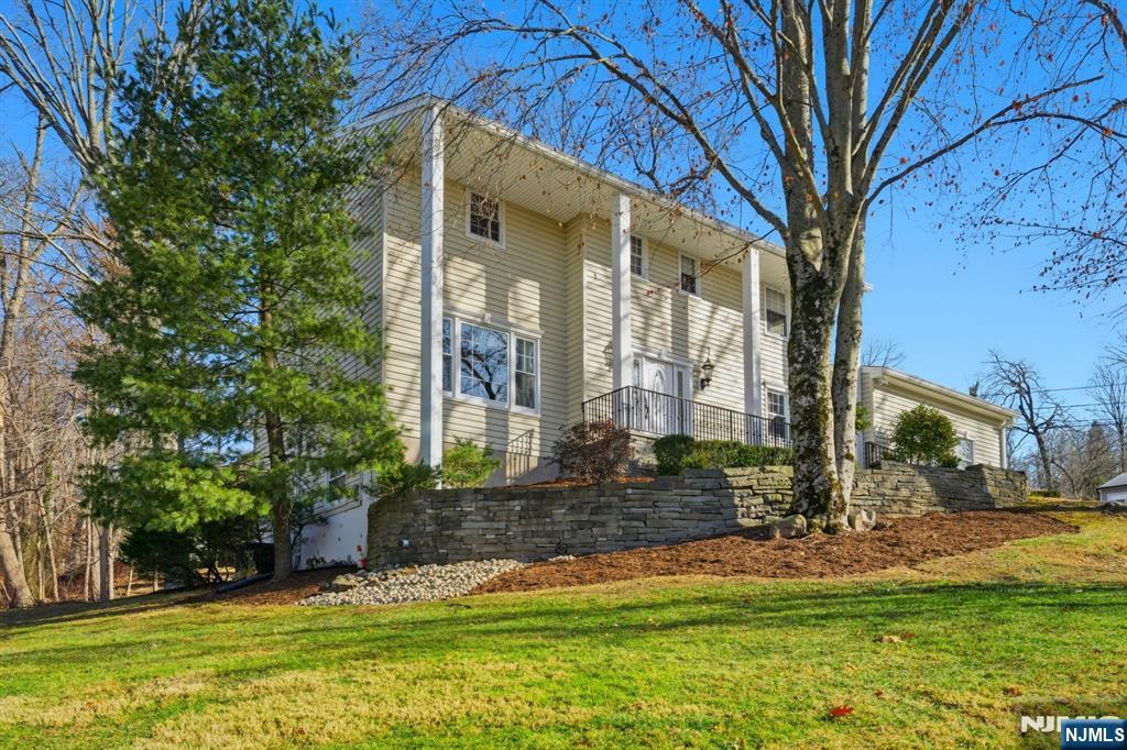119 Herrick Road - Photo 1
