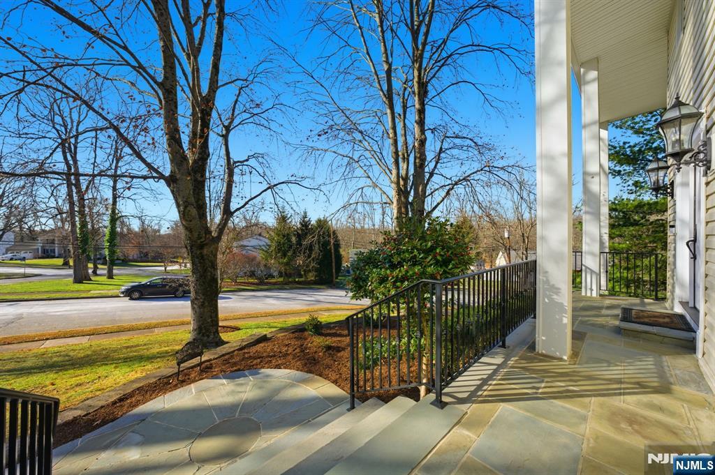 119 Herrick Road - Photo 4