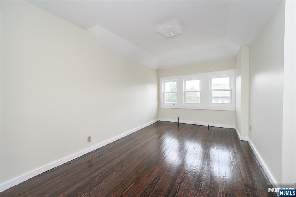 57-61 Pomona Avenue