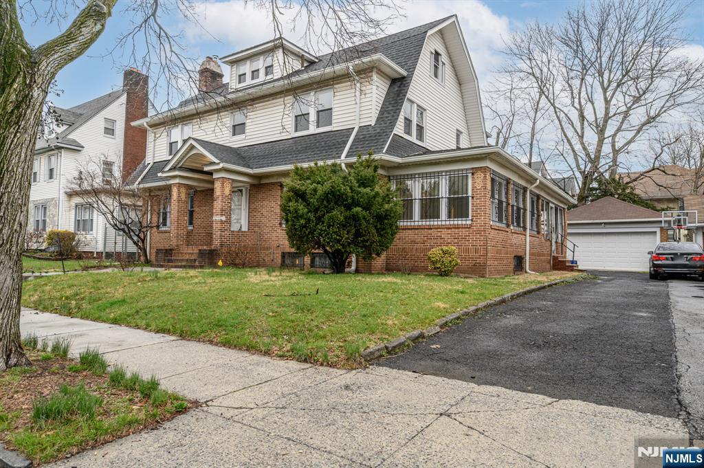 57-61 Pomona Avenue