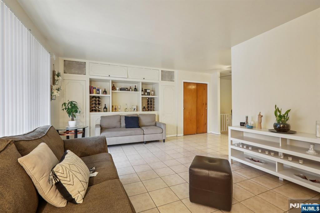 6107 Palisade Avenue