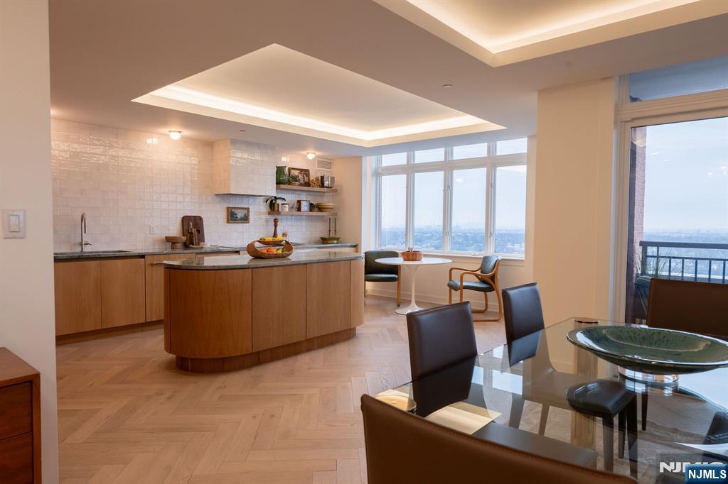 2 Feldman Court, Paramus, NJ, 07652