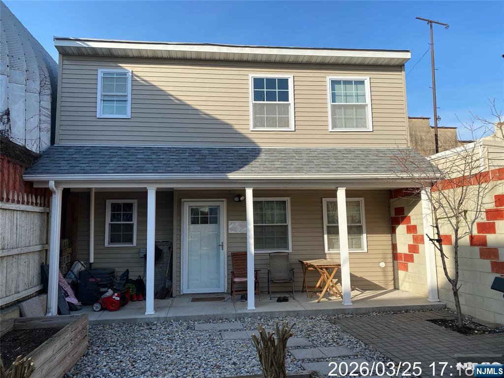 38 Delancy Street — photo 11