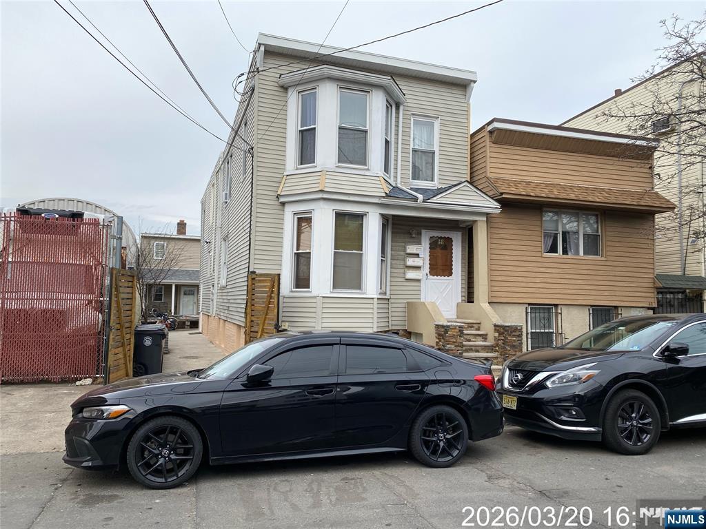 38 Delancy Street