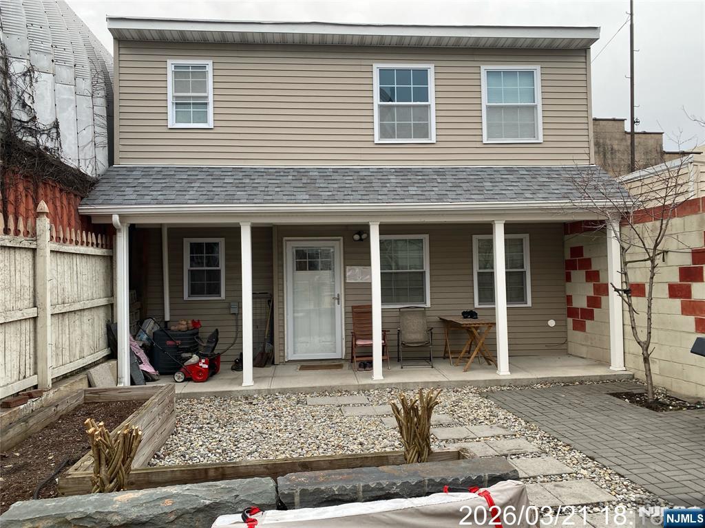 38 Delancy Street — photo 21