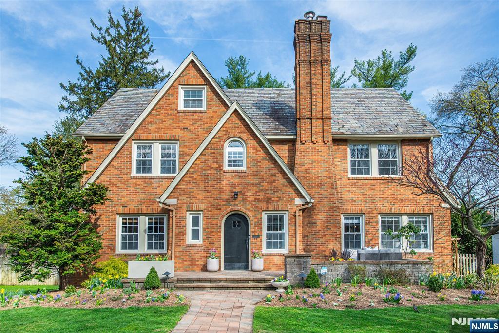 20 Spring Valley Road, Montvale, NJ, 07645