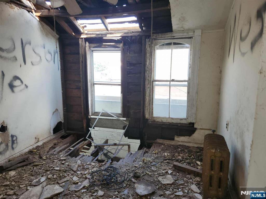 26 Van Orden Place - Photo 3