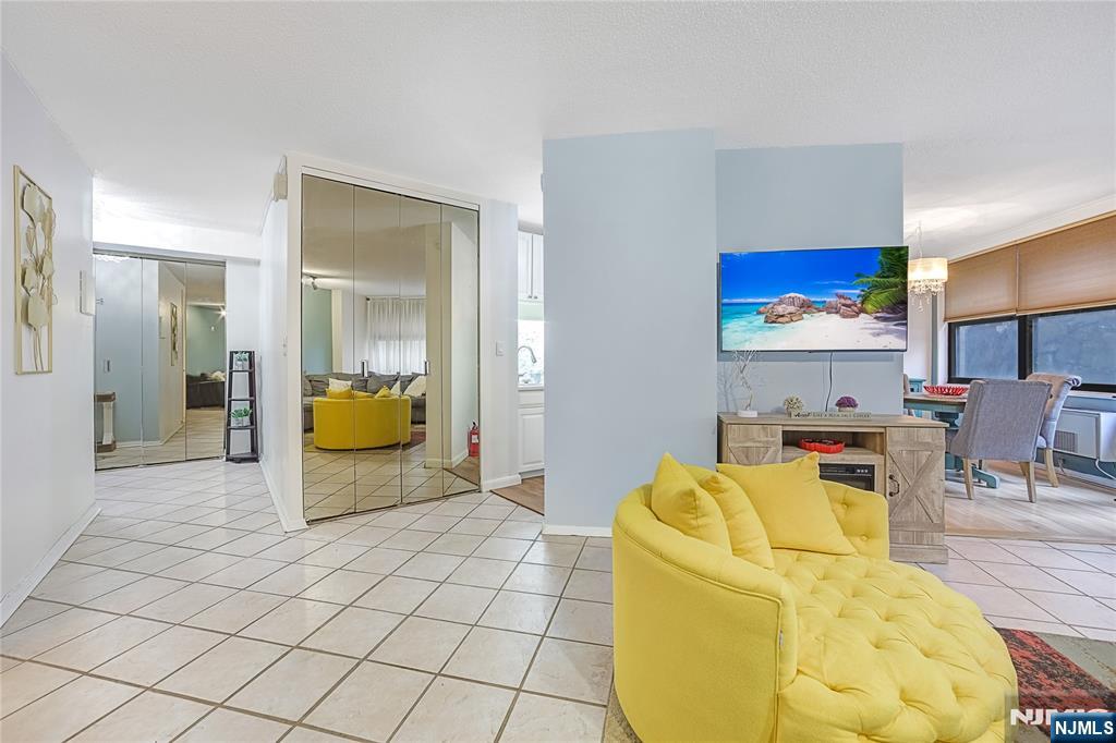 7004 Kennedy Boulevard UNIT 4A, Guttenberg, NJ, 07093