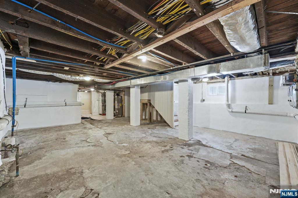 314 W 7th Avenue, Newark, NJ, 07107